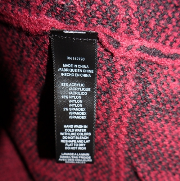 Maxsport Burgundy/Black Patterned Open Front Cardigan. Small/Medium Size. NWT. - Picture 6 of 11